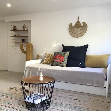 דירה Avec Jardin פרפיניין